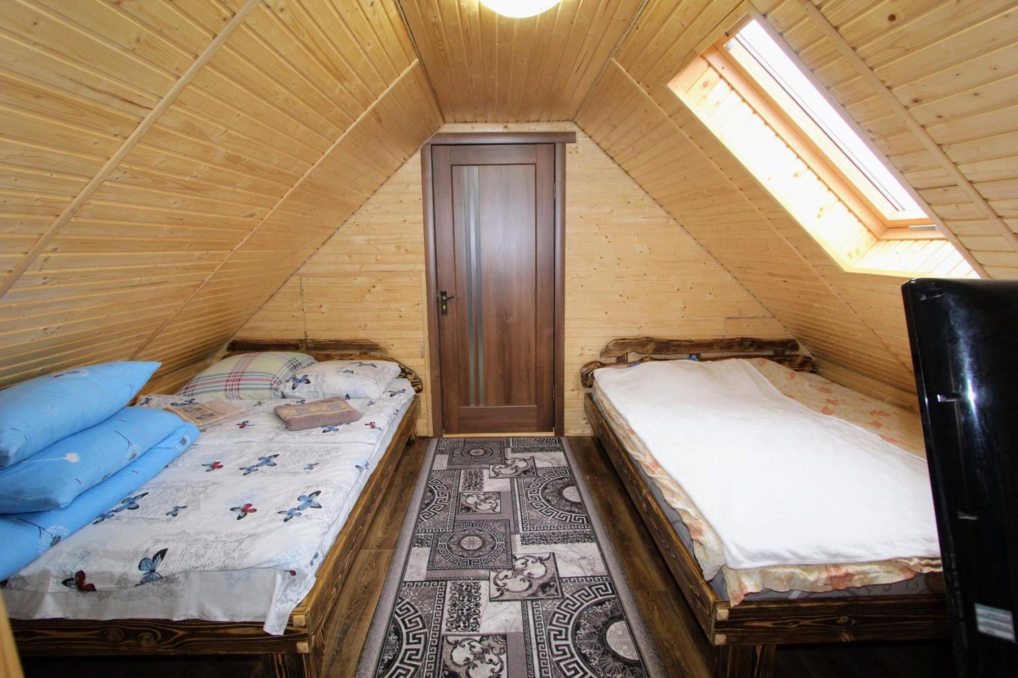 "Лісова Ягода" Yablunytsya Room photo